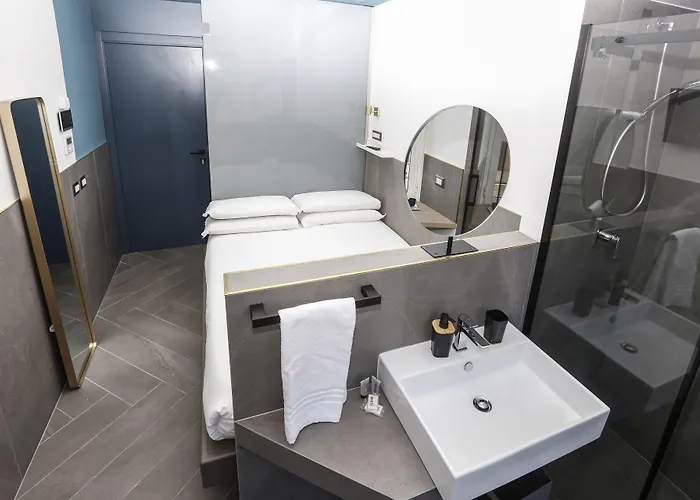 Casa de hóspedes Ottaviano Smart 4*